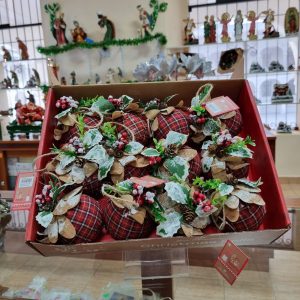 Esferas navideñas rojas con cuadros 12 piezas 8 cm